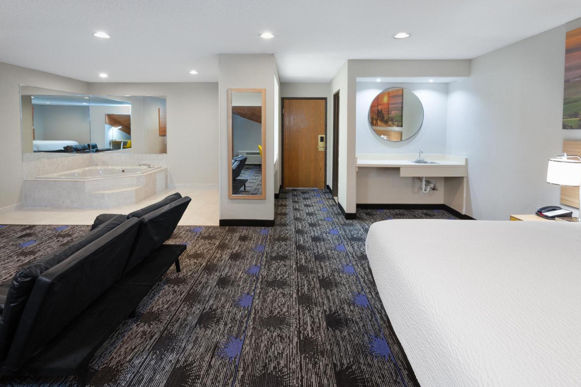 Days Inn By Wyndham Wooster Dış mekan fotoğraf